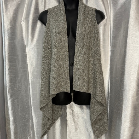 Old Navy Dove Sweater Vest Women’s M Sleeveless Duster Ope Cardigan Acrylic - Picture 1 of 9